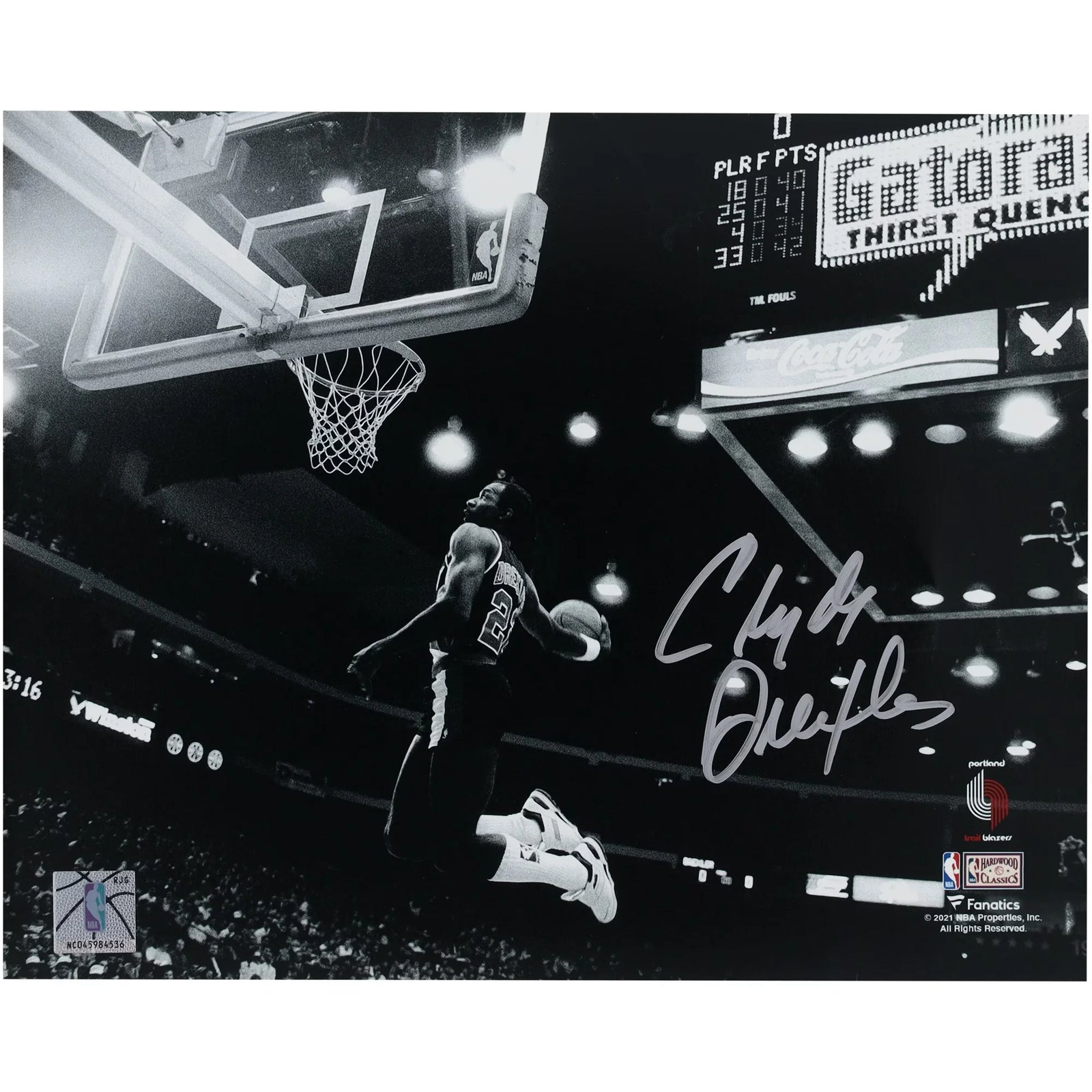 Clyde Drexler Portland Trail Blazers Autographed Fanatics Authentic 8" x 10" Black & White Dunk Photograph