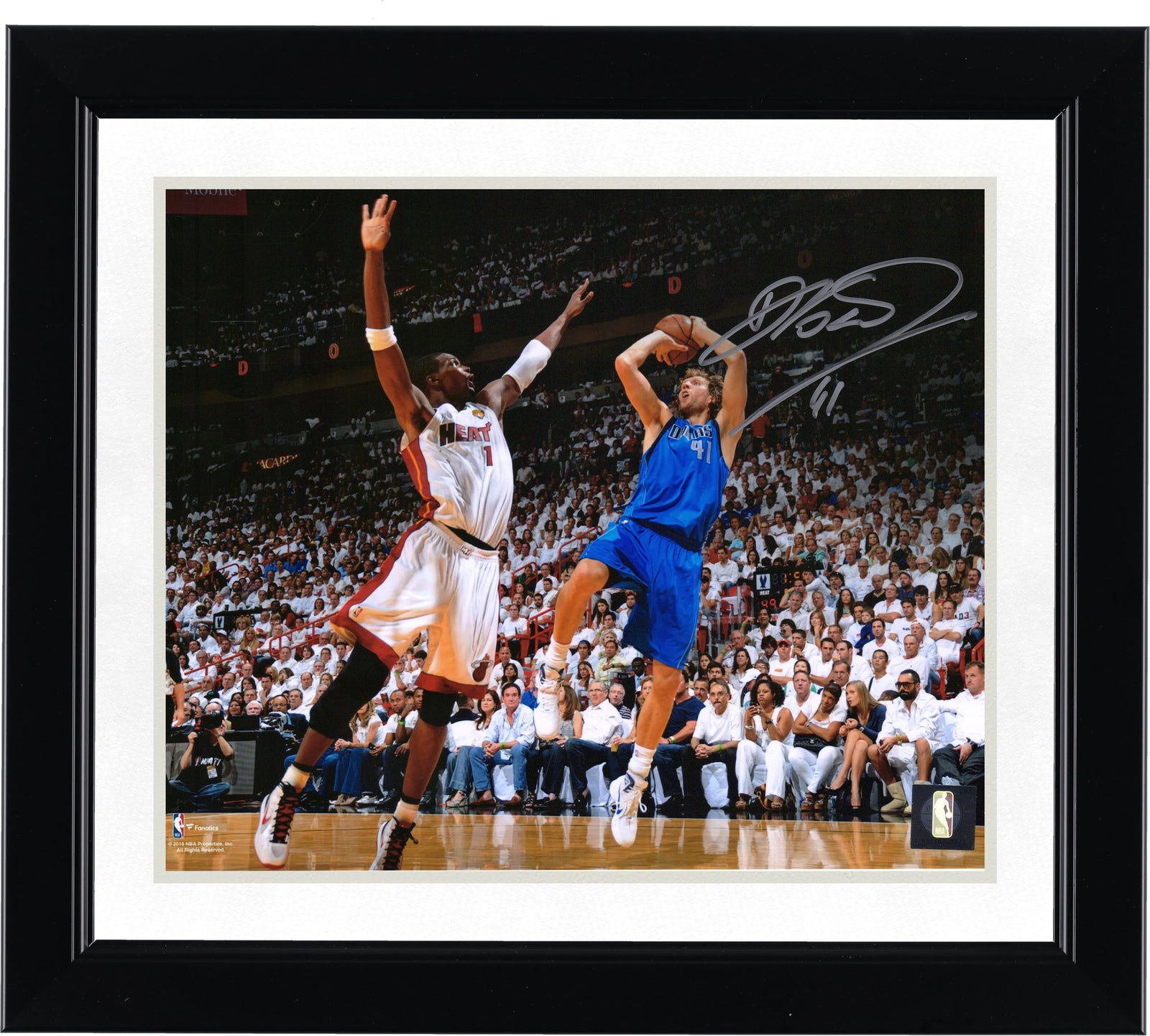 Dirk Nowitzki Signed 8 x 10 Photograph vs. Chris Bosh | Mavericks