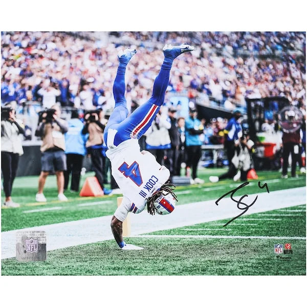 James Cook III Signed 8 x 10 Photo | Buffalo Bills