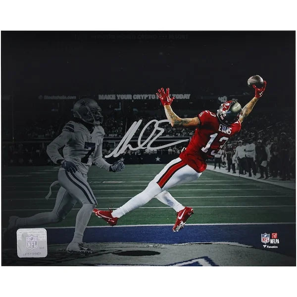 Mike Evans Signed 8 x 10 One Handed Catch Photo | Buccaneers