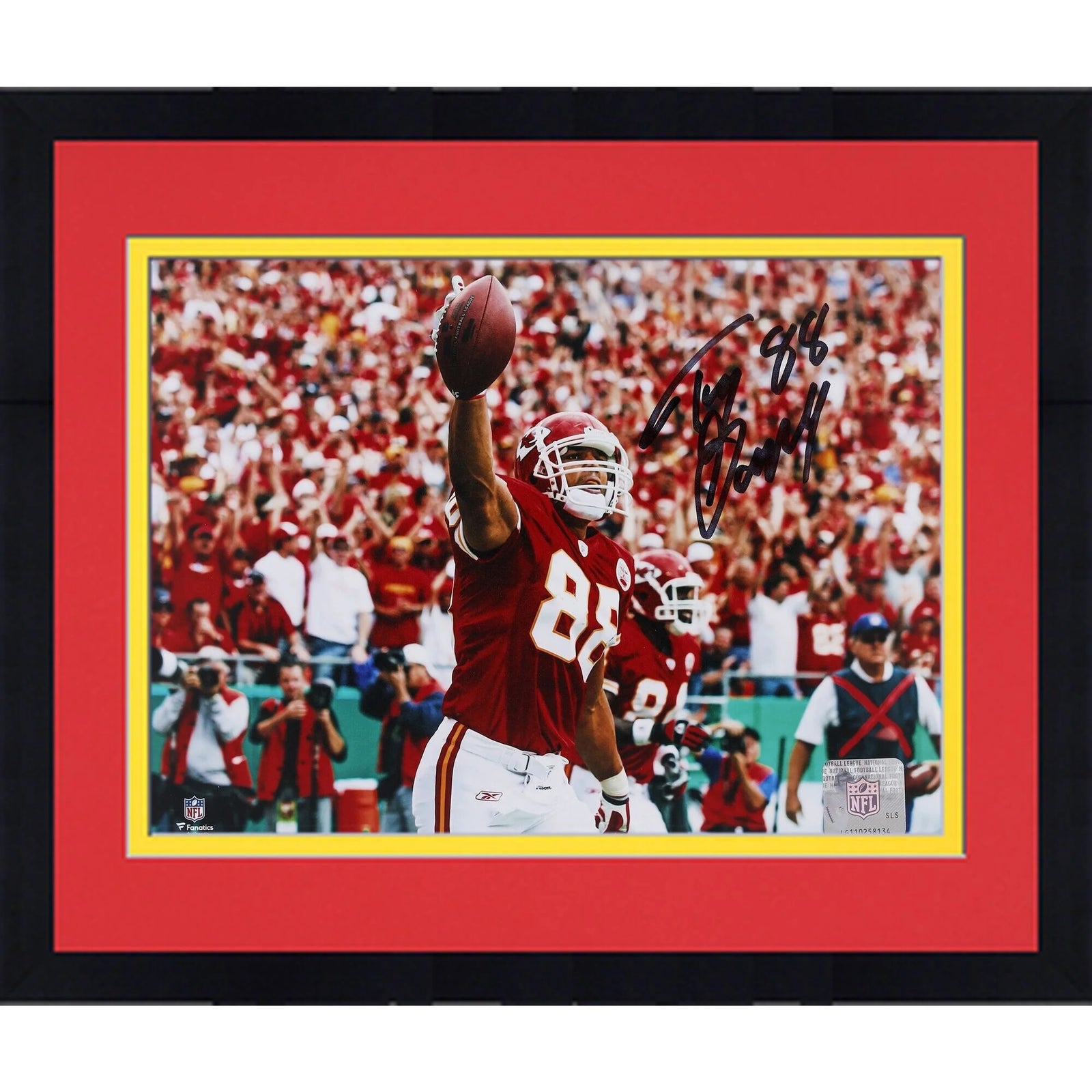 Tony Gonzalez Signed Kansas City Chiefs 8 x 10 Photo | Authenticated