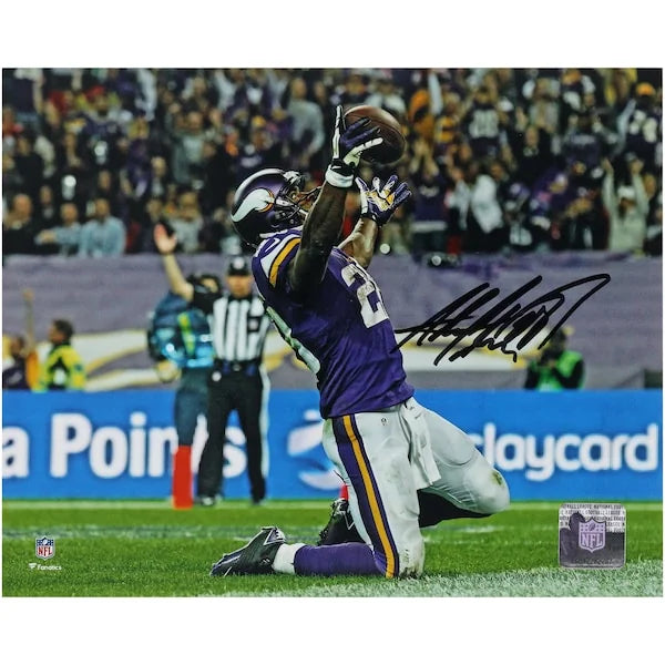 Adrian Peterson Signed 8 x 10 Photo | Minnesota Vikings Celebration