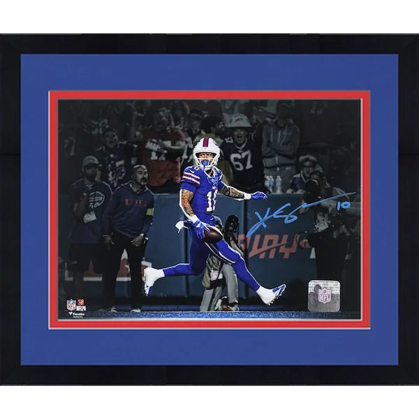Khalil Shakir Signed 8 x 10 Touchdown Spotlight Photo | Buffalo Bills