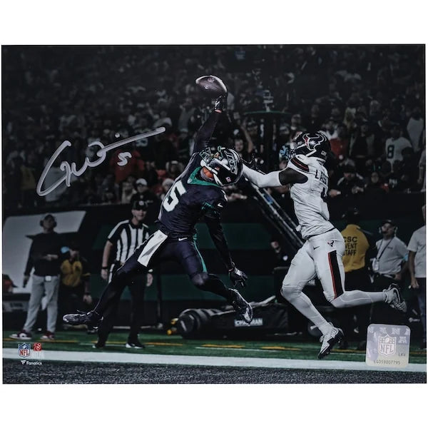 Garrett Wilson Signed 8 x 10 Jets Photo | Touchdown Catch