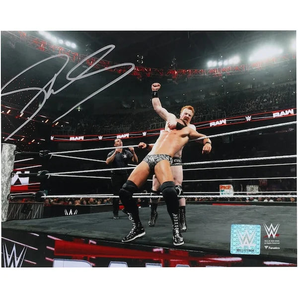 Sheamus Signed 8 x 10 Photograph | 10 Beats Punch