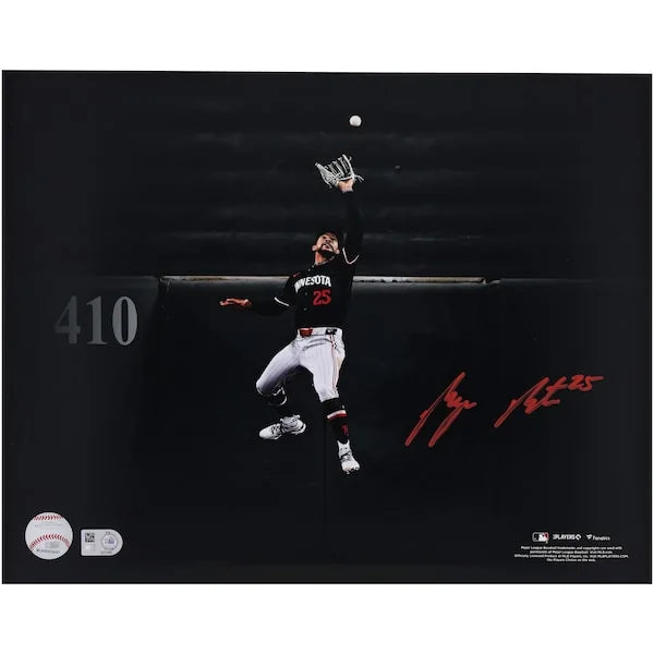 Byron Buxton Signed 11 x 14 Home Run Robbing Wall Catch Photograph | Authenticated