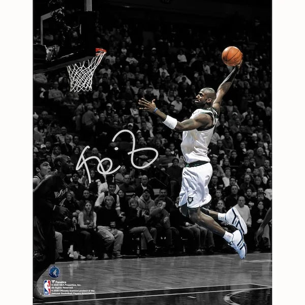 Kevin Garnett Signed 11 x 14 Dunking Photo | Minnesota Timberwolves