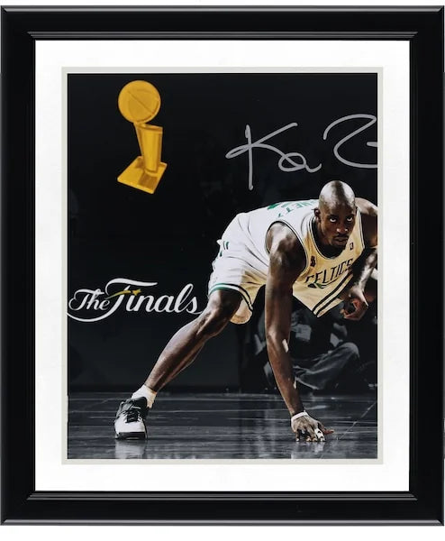 Kevin Garnett Signed Boston Celtics 11 x 14 Photograph | Authenticated