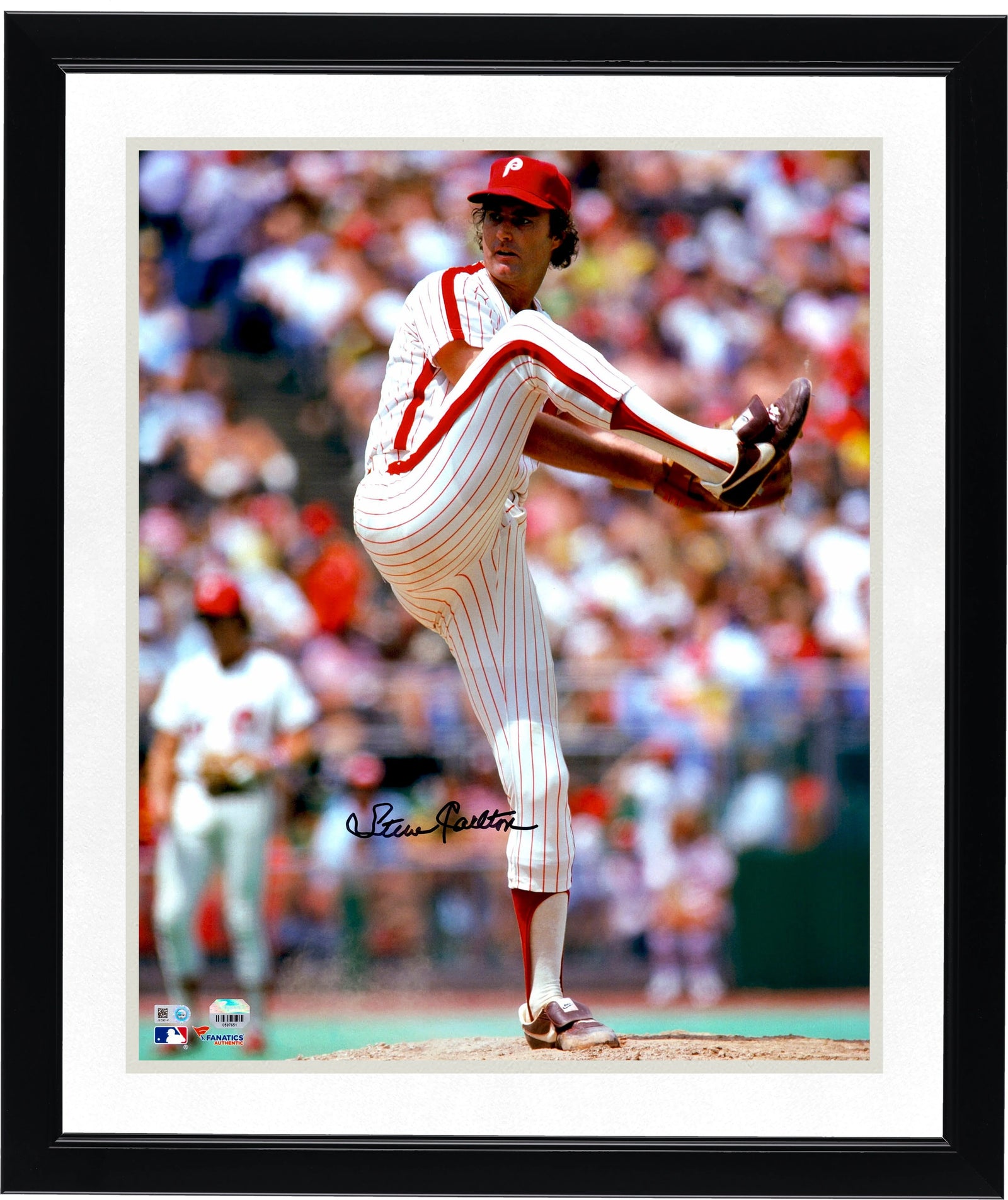 Steve Carlton Signed 16 x 20 Photograph | Philadelphia Phillies