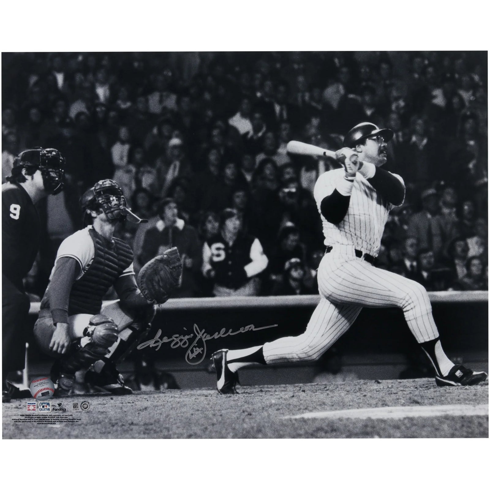 Reggie Jackson Signed 16 x 20 Photograph | 1977 World Series