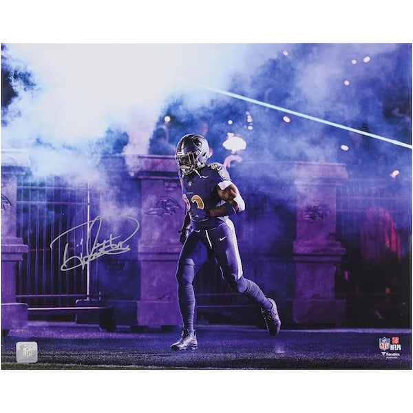 Derrick Henry Signed 16 x 20 Photo | Baltimore Ravens