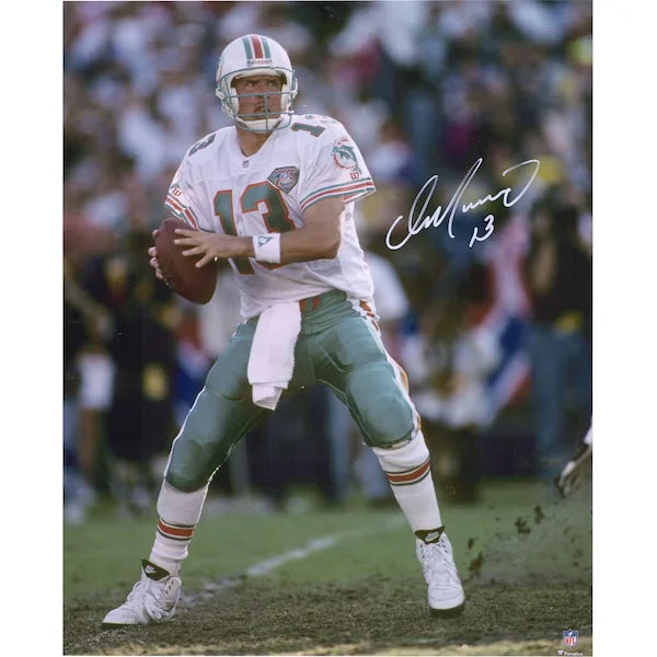 Dan Marino Miami Dolphins Fanatics Authentic Autographed 16" x 20" Vertical Passing Action Photograph