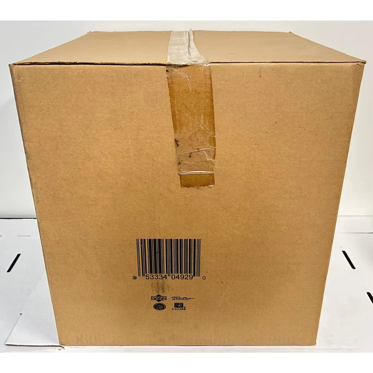 1999 Upper Deck Retro Football Hobby Case | 12 Boxes #04929 (Ships Sealed Only) | P5406724