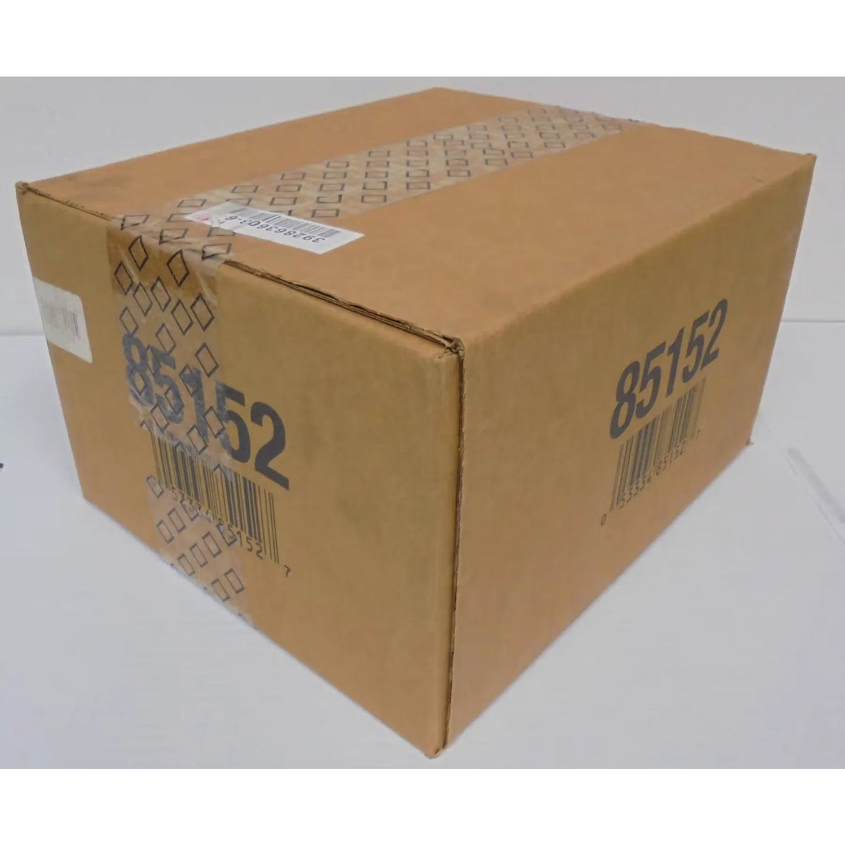 2015-16 Upper Deck O-Pee-Chee Platinum Hockey Hobby 16-Box Case | P6135530