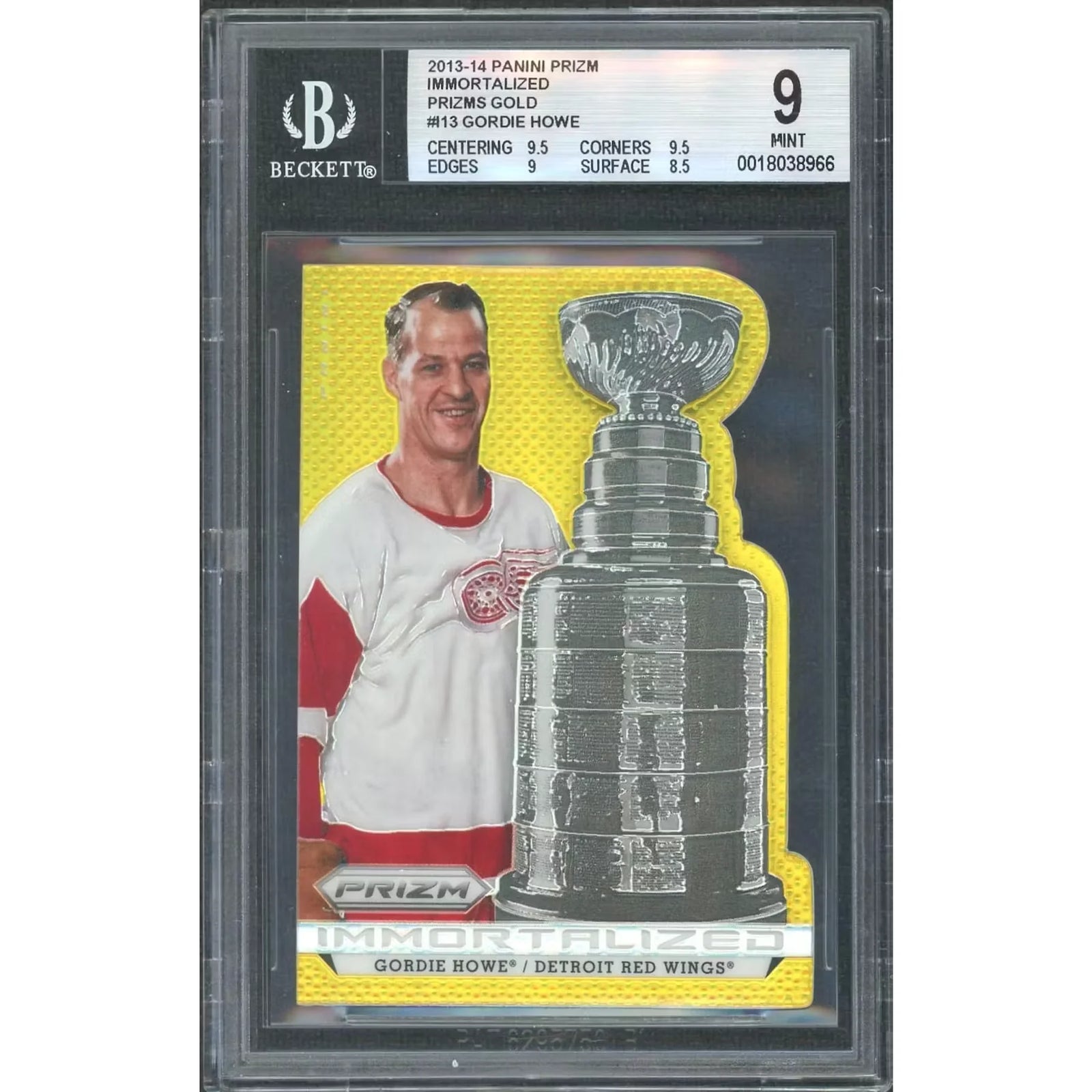 Gordie Howe Signed 2013-14 Panini Prizm Immortalized Gold Card | BGS 9