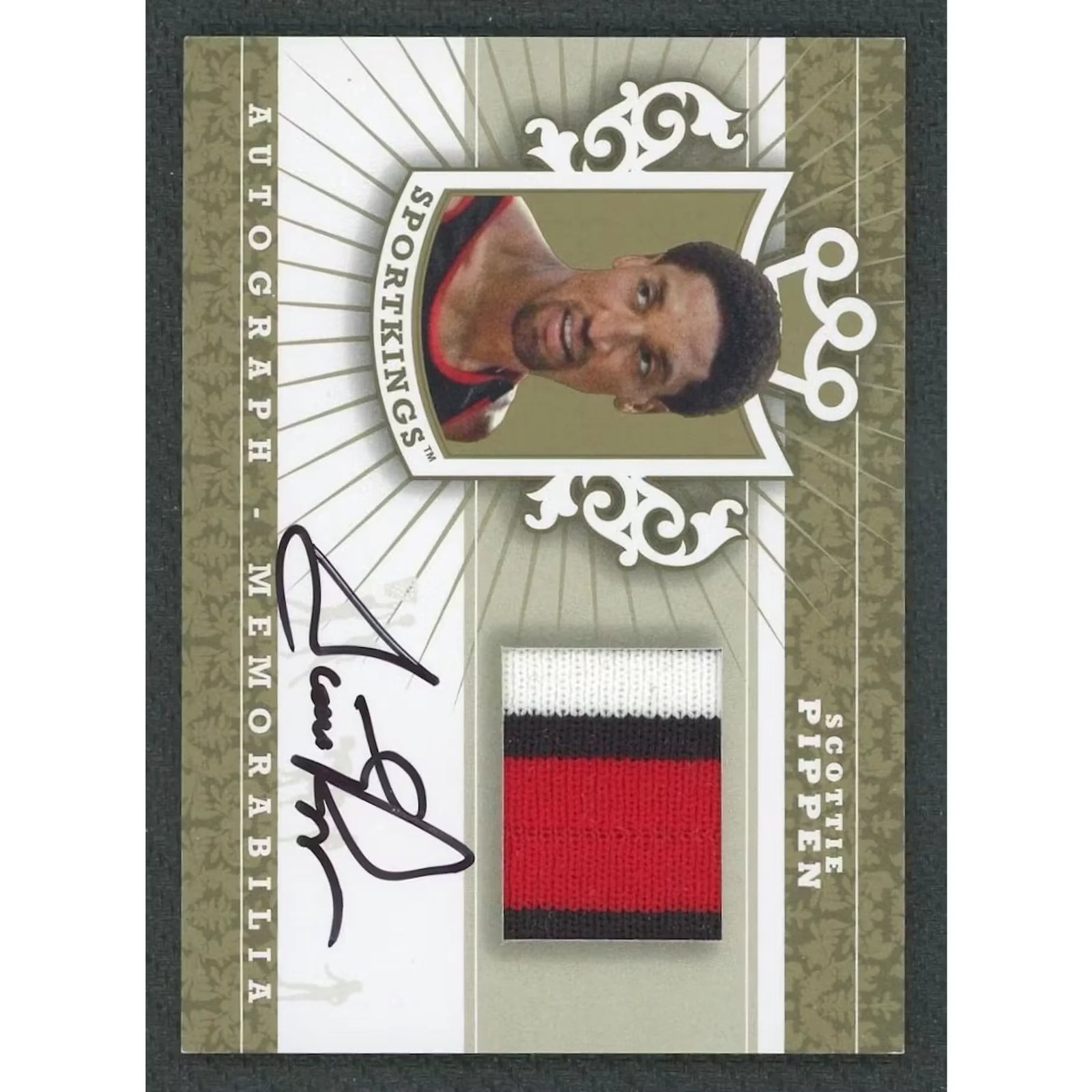 Scottie Pippen Signed 2012 Sport Kings Card | Patch Auto