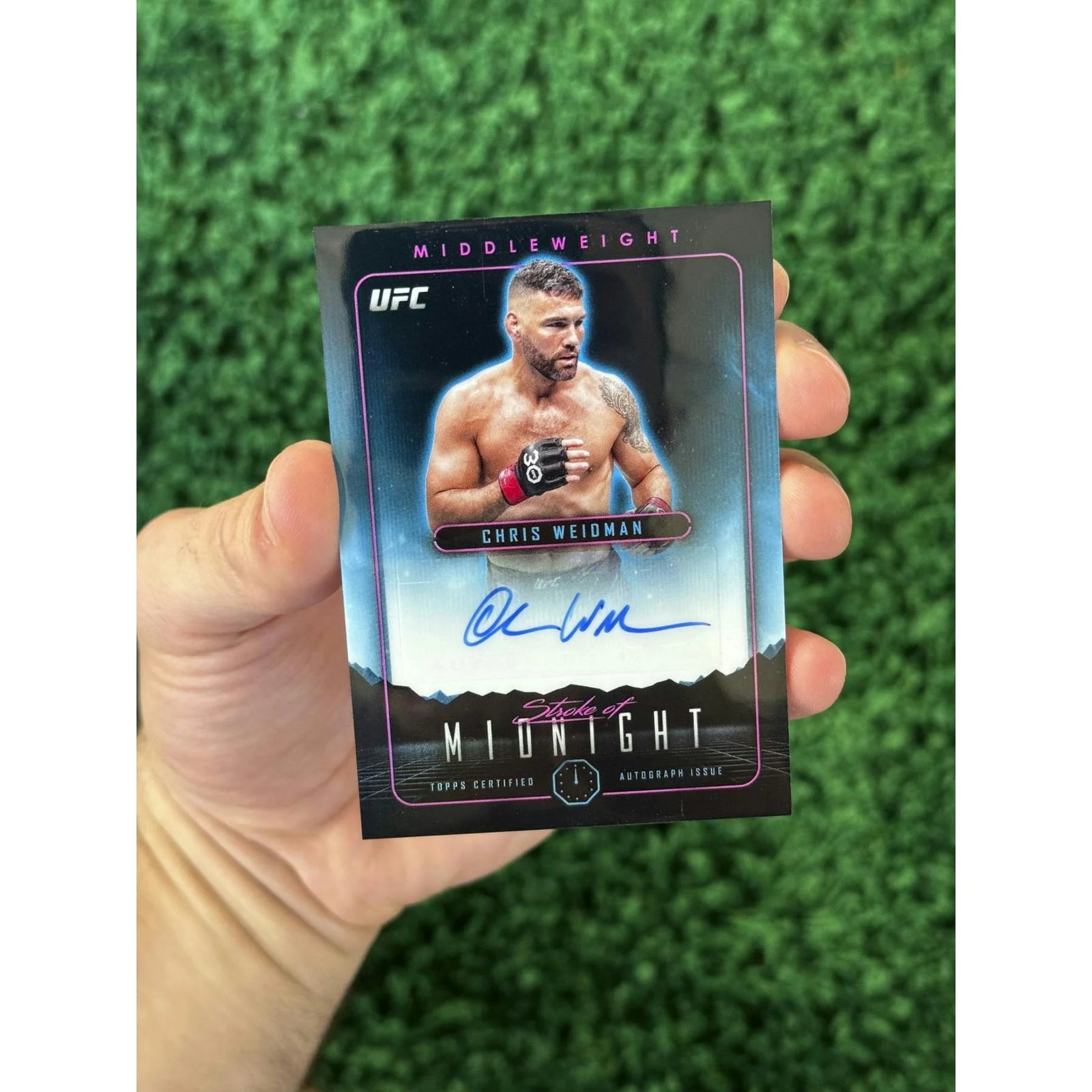 DRAFT - 2024 Topps UFC Midnight Hobby Box