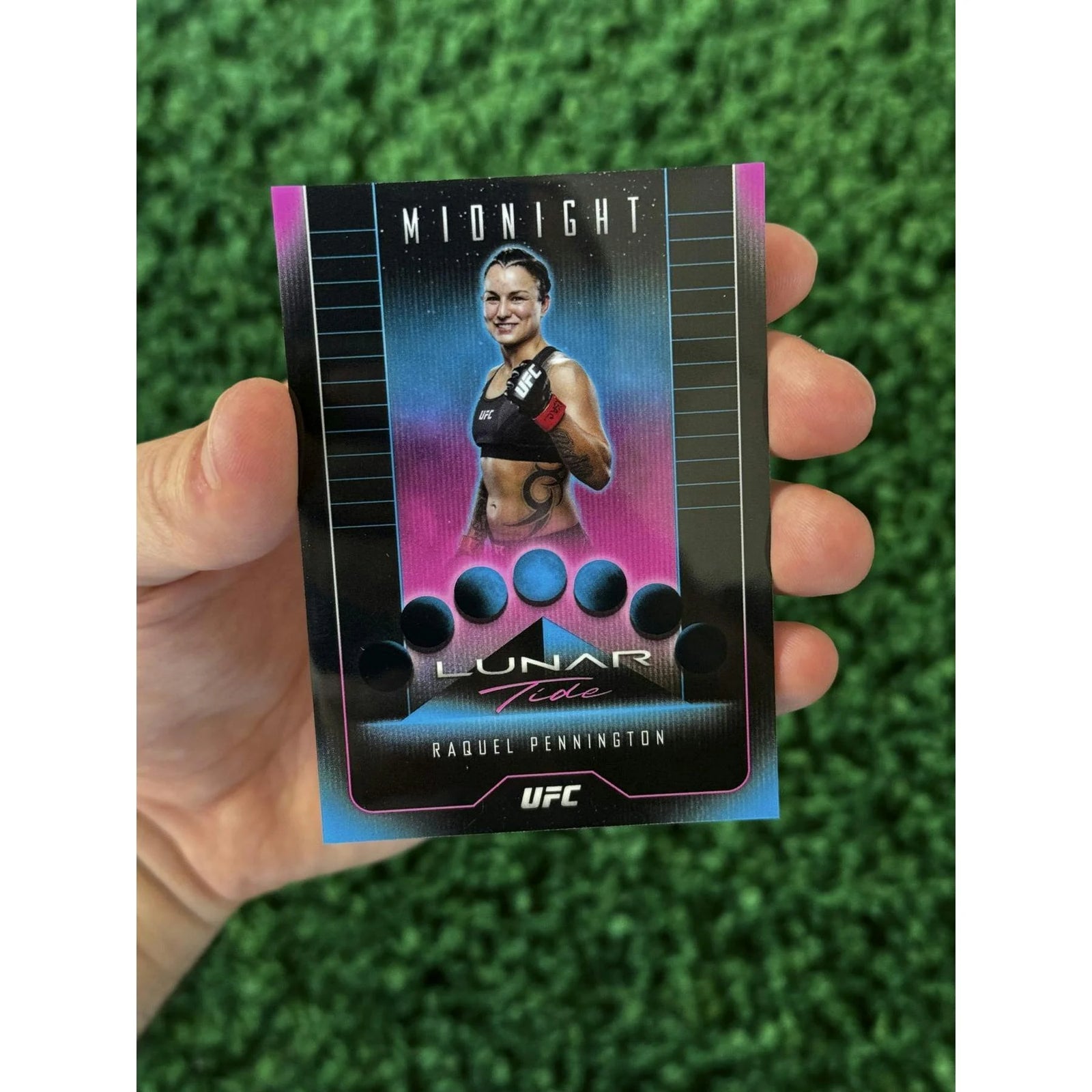 DRAFT - 2024 Topps UFC Midnight Hobby Box