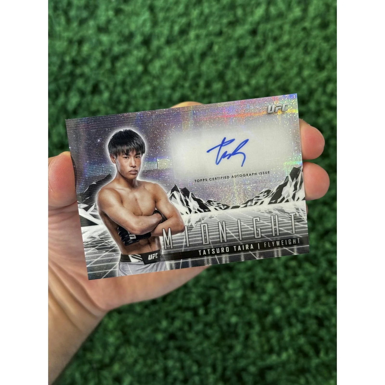 DRAFT - 2024 Topps UFC Midnight Hobby Box