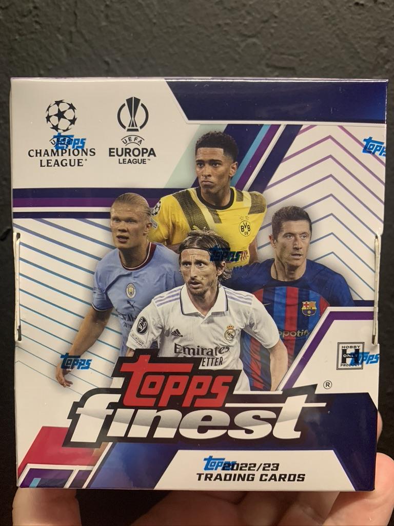 2022-23 Topps Finest UEFA Soccer Trading Cards
