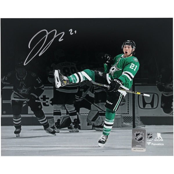 Jason Robertson Dallas Stars Autographed Fanatics Authentic 8" x 10" Green Jersey Celebration Photograph - The Ballers Bank