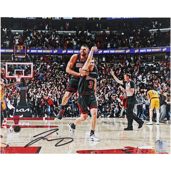 Josh Giddey Chicago Bulls Autographed Fanatics Authentic 8" x 10" Game Winner vs. Lakers Photograph - The Ballers Bank