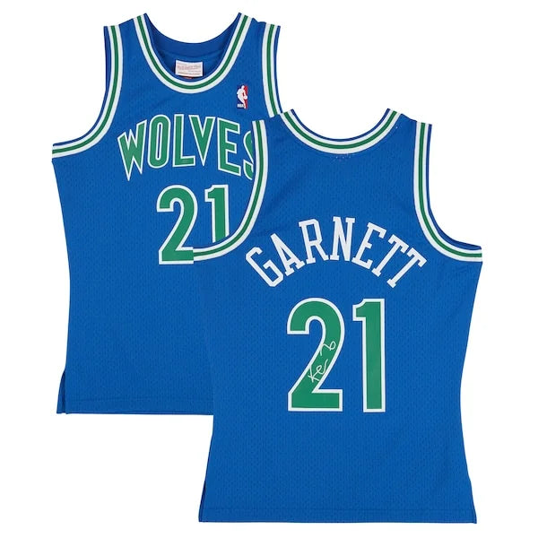 Kevin Garnett Signed Minnesota Timberwolves Jersey | 1995-96 Mitchell & Ness
