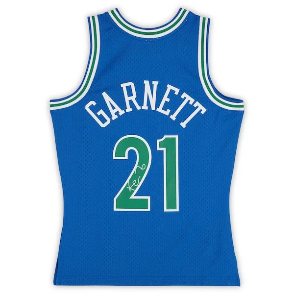 Kevin Garnett Signed Minnesota Timberwolves Jersey | 1995-96 Mitchell & Ness