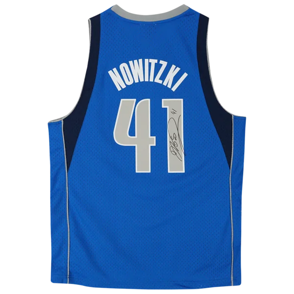 Dirk Nowitzki Signed Dallas Mavericks Jersey | Mitchell & Ness 2010-2011
