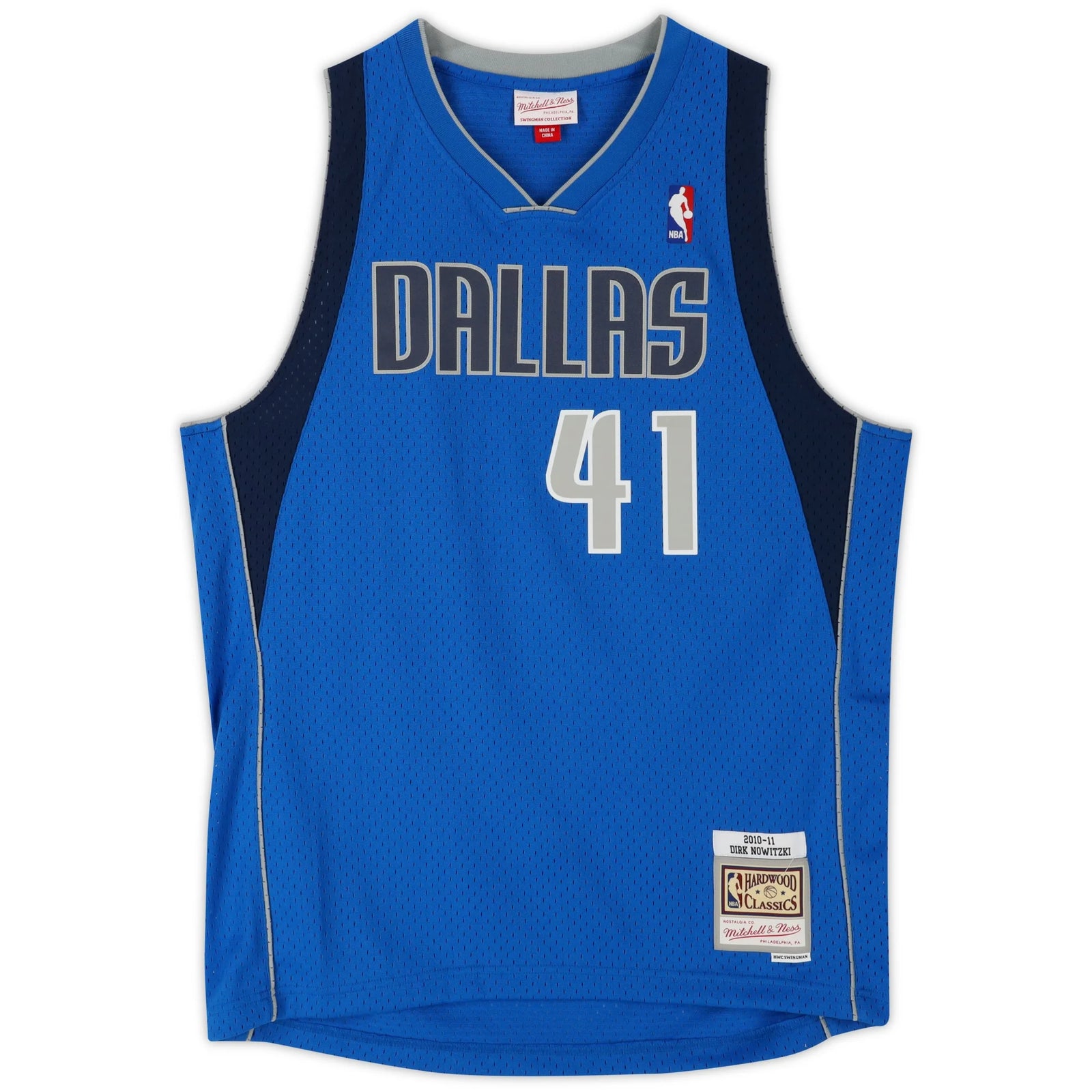 Dirk Nowitzki Signed Dallas Mavericks Jersey | Mitchell & Ness 2010-2011