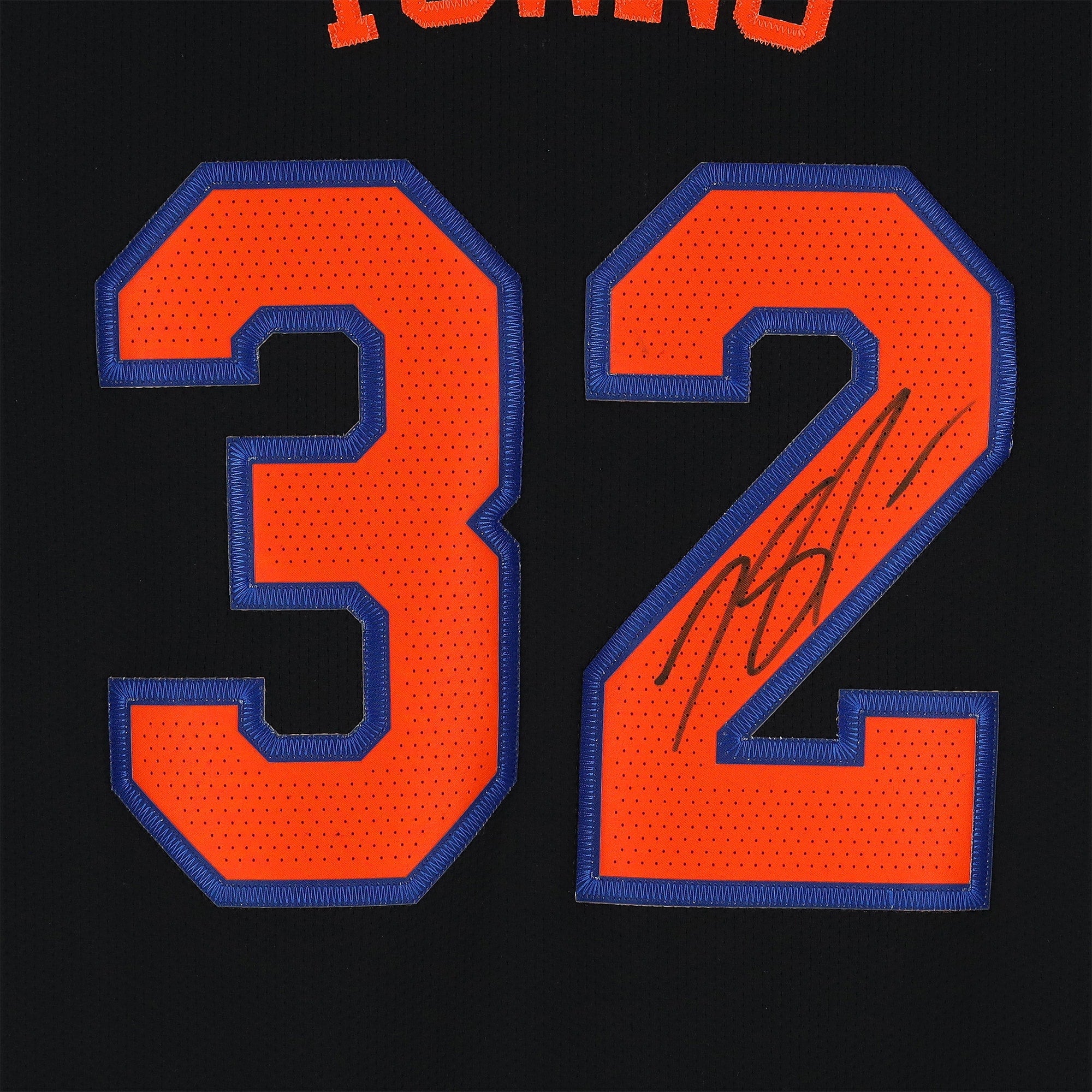 Karl-Anthony Towns New York Knicks Autographed Fanatics Authentic Black Jordan Brand 2025-26 Statement Edition Authentic Jersey