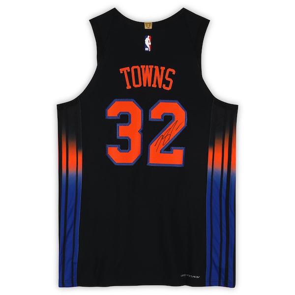 Karl-Anthony Towns New York Knicks Autographed Fanatics Authentic Black Jordan Brand 2025-26 Statement Edition Authentic Jersey