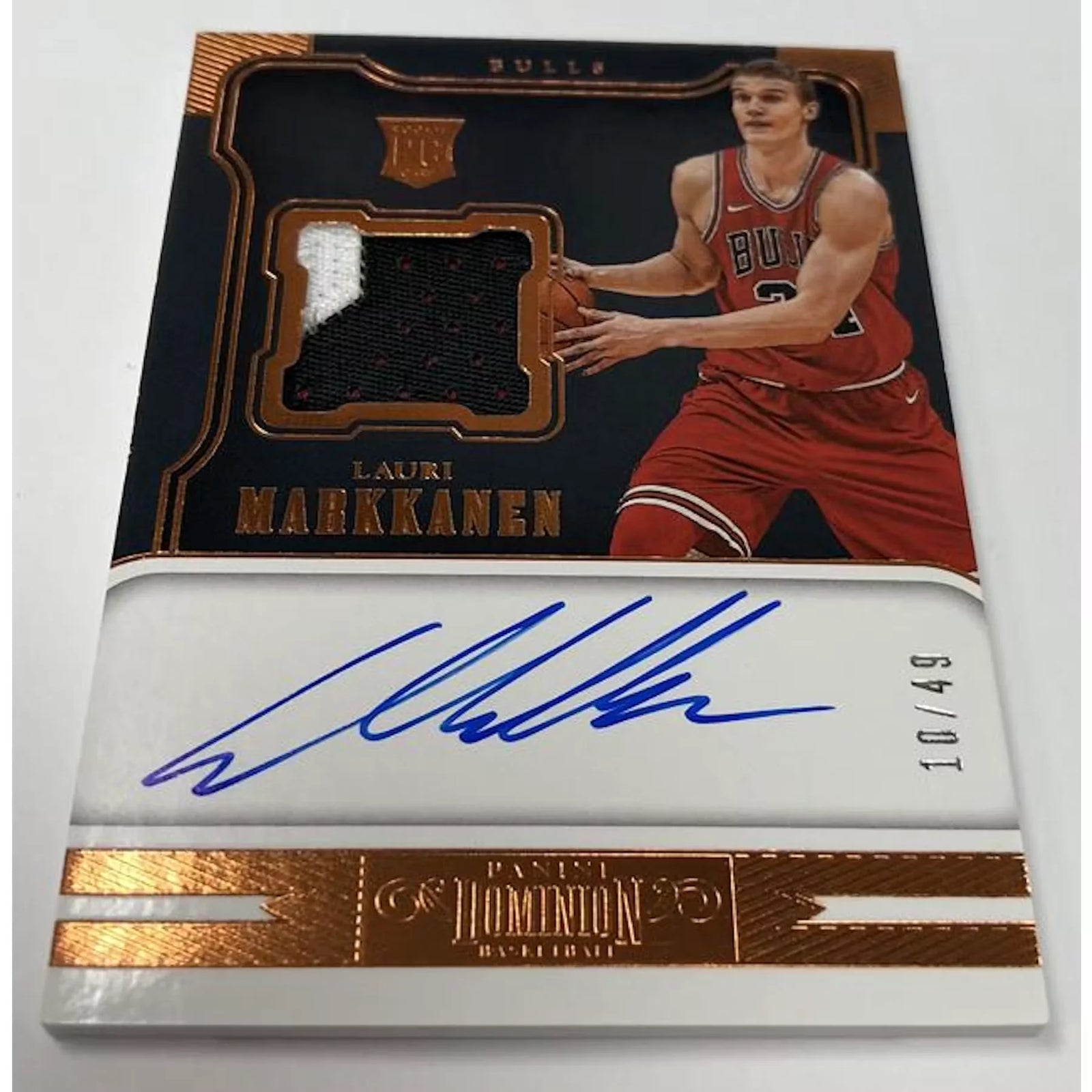 2017-18 Panini Dominion Basketball Hobby Box | Three Autos Per Box (Ships Sealed Only)