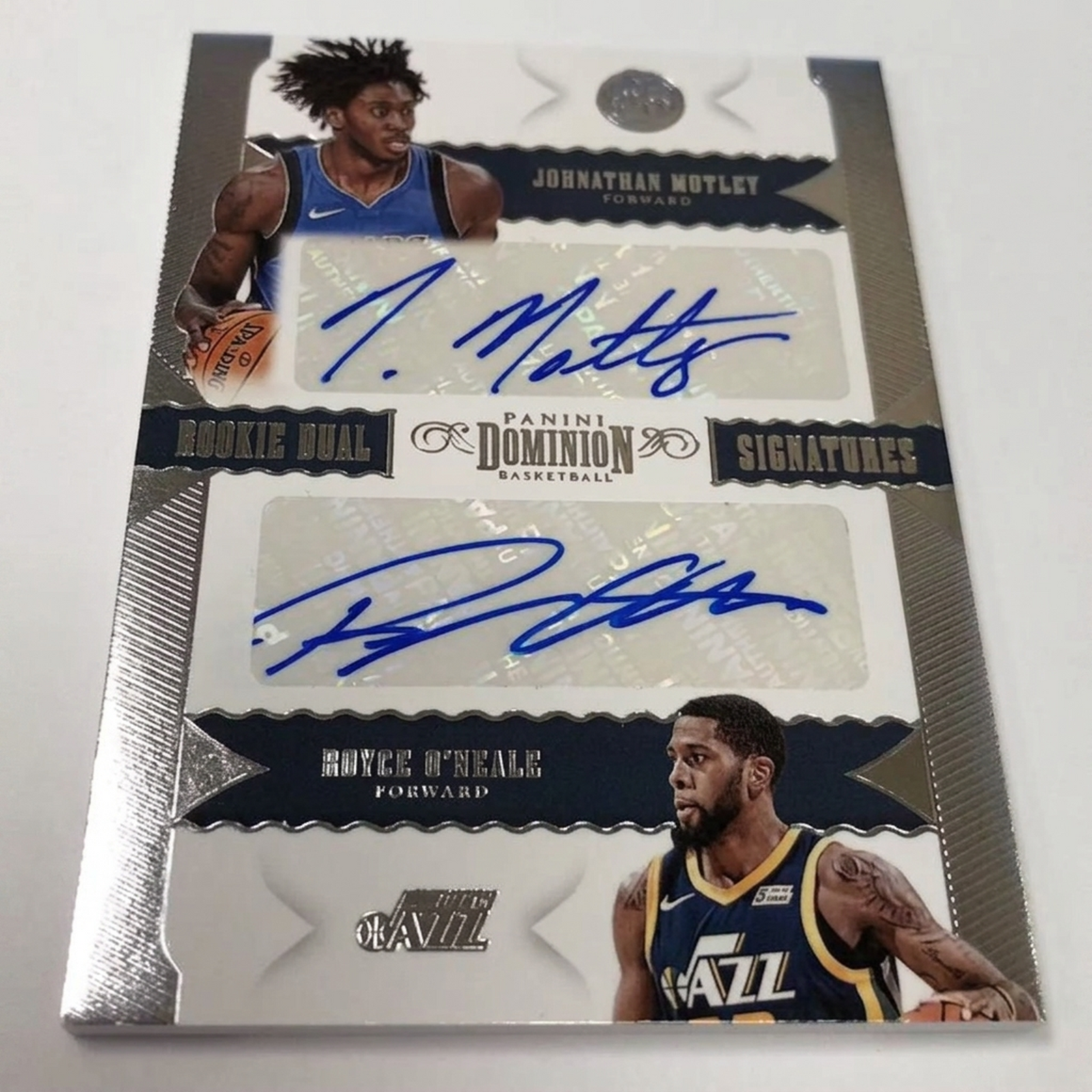 2017-18 Panini Dominion Basketball Hobby Box | Three Autos Per Box (Ships Sealed Only)