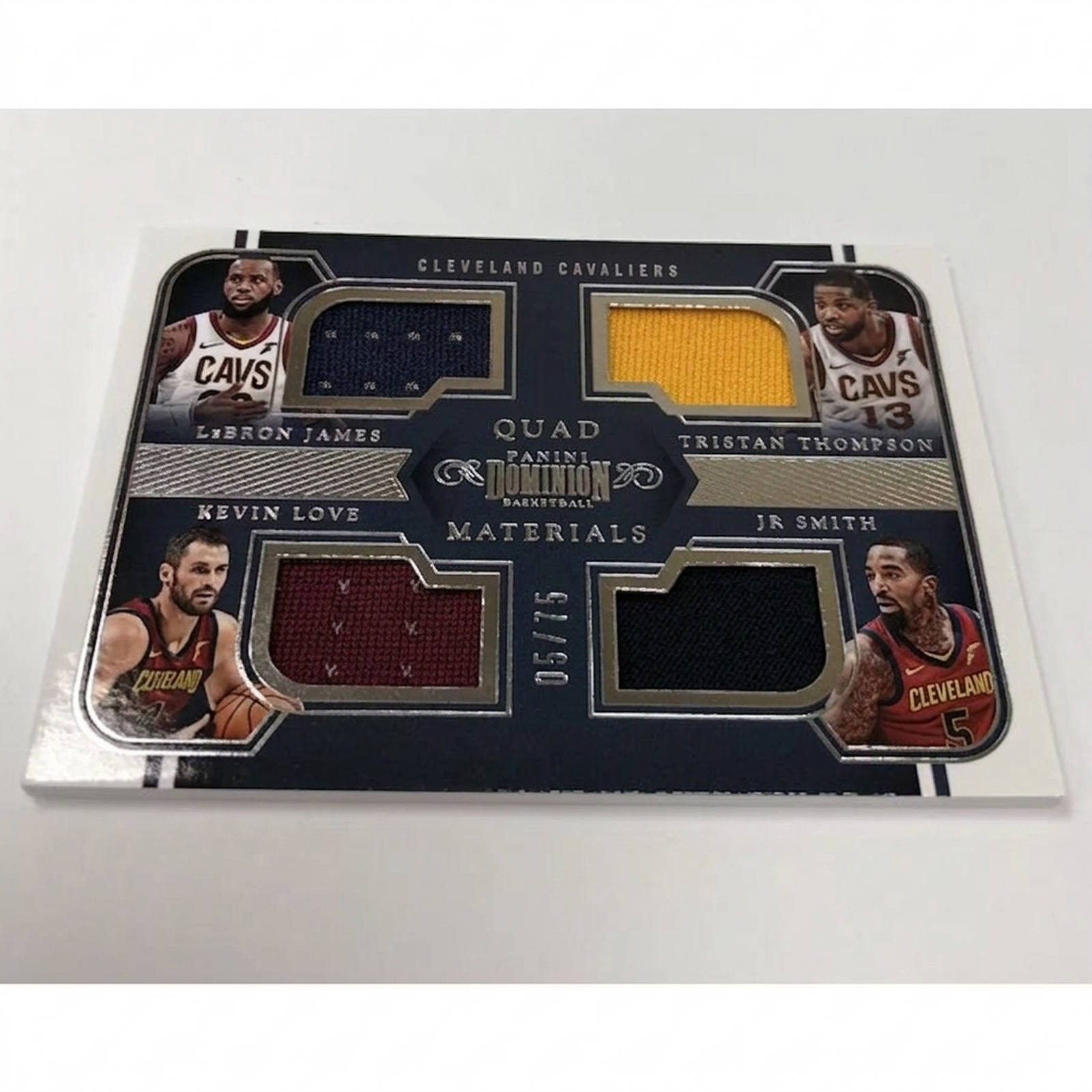 2017-18 Panini Dominion Basketball Hobby Box | Three Autos Per Box (Ships Sealed Only)