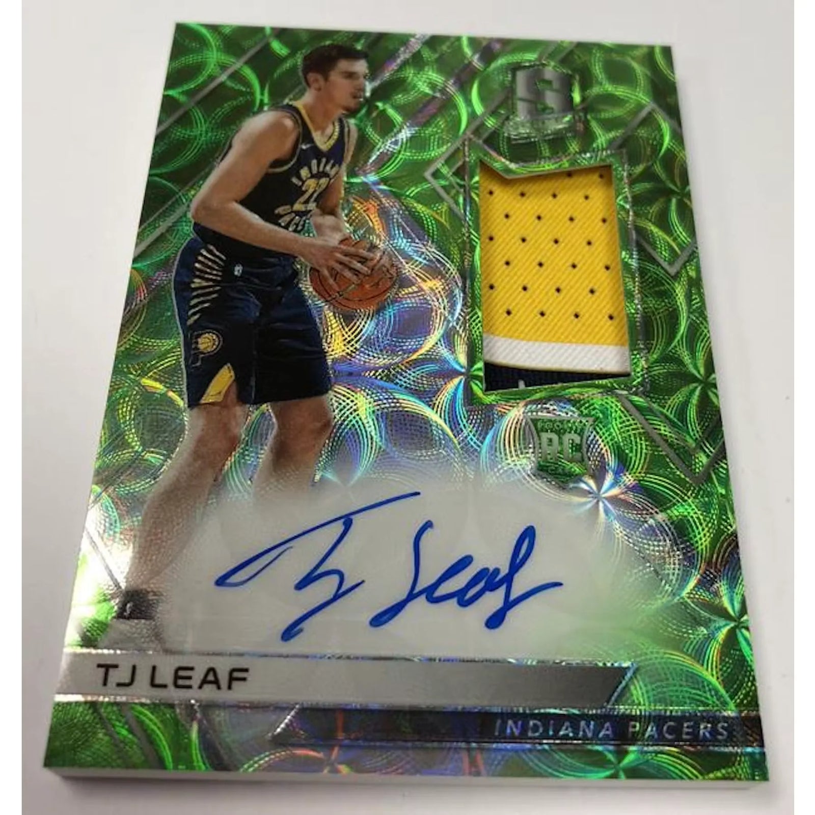 2017-18 Panini Spectra Basketball Hobby Box | 3 Autos Per Box (Ships Sealed Only)