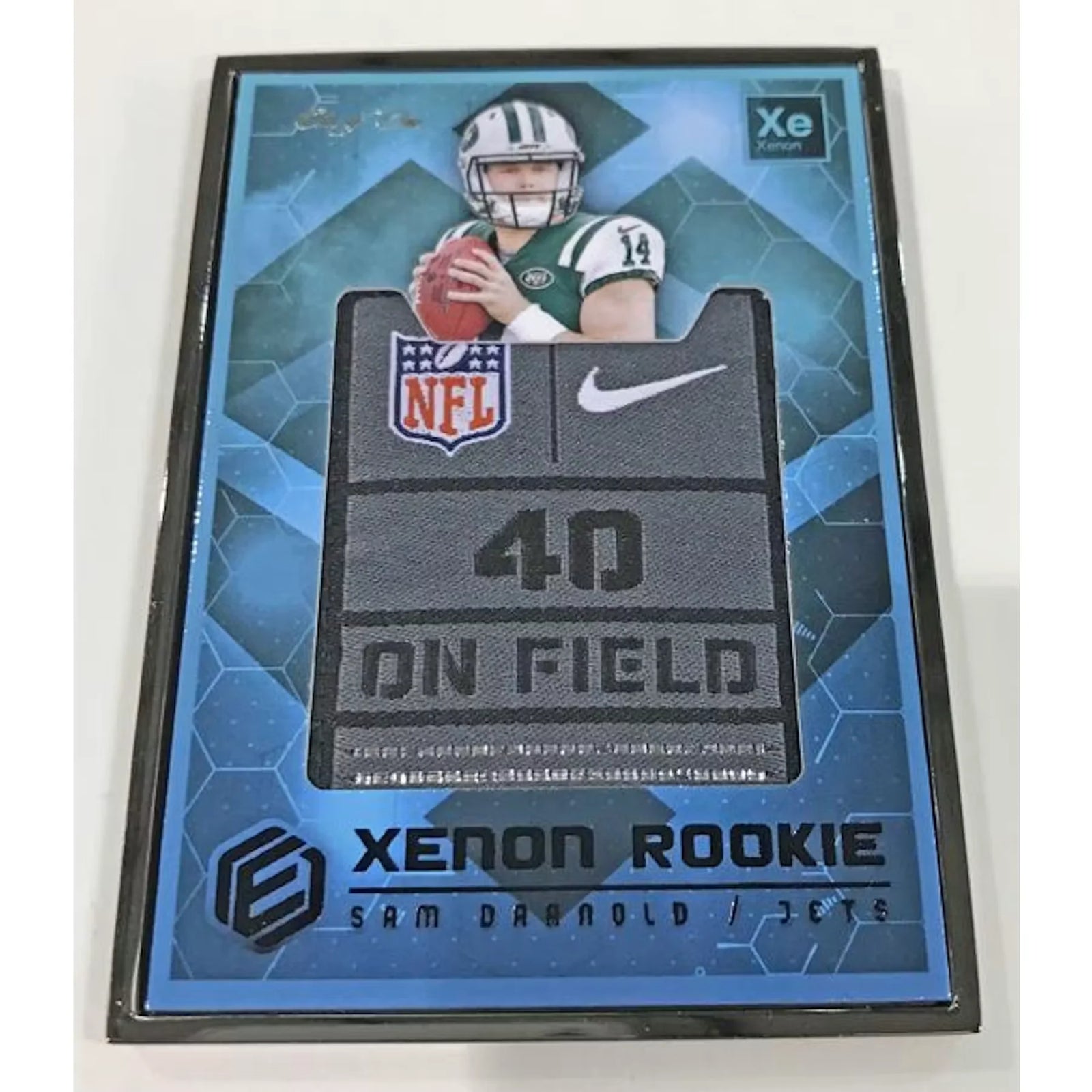 2018 Panini Elements Football Hobby Box | Metal Autographs (Ships Sealed Only)