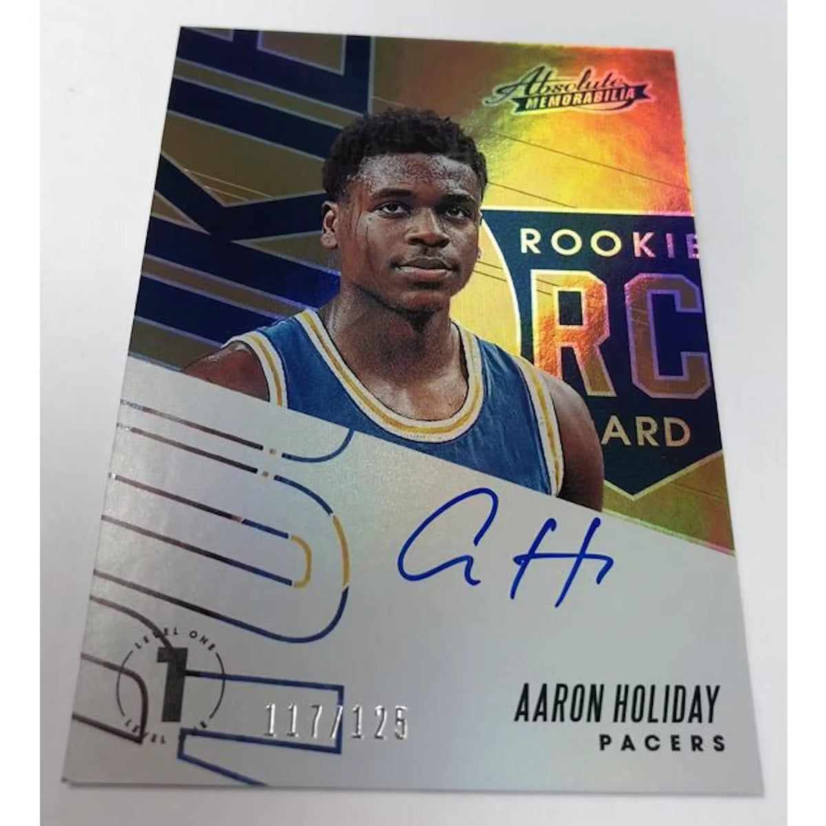2018-19 Panini Absolute Memorabilia Basketball Hobby Box (Ships Sealed Only)
