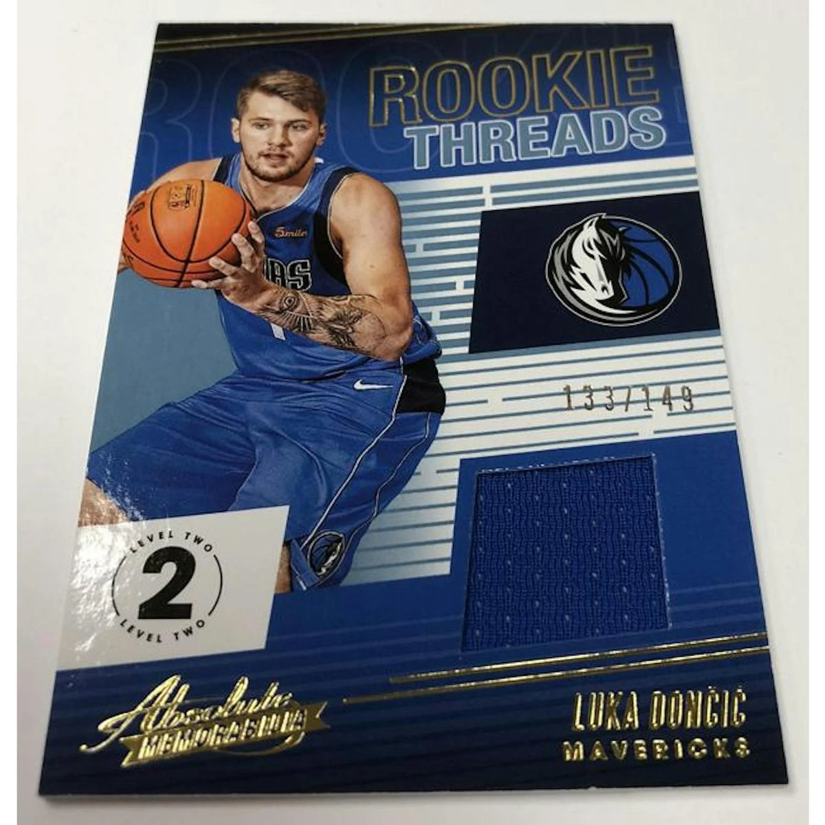 2018-19 Panini Absolute Memorabilia Basketball Hobby Box (Ships Sealed Only)