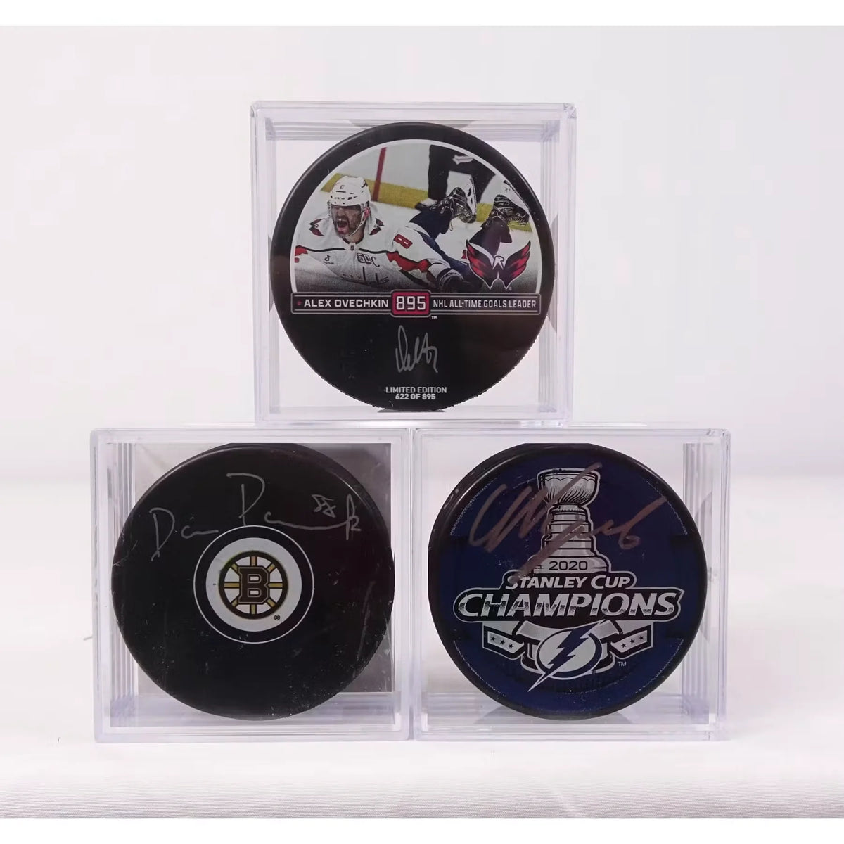2026-27 Hit Parade Autographed Hockey Puck Series 3 Hobby Box | Frozen Dozen | P5176836