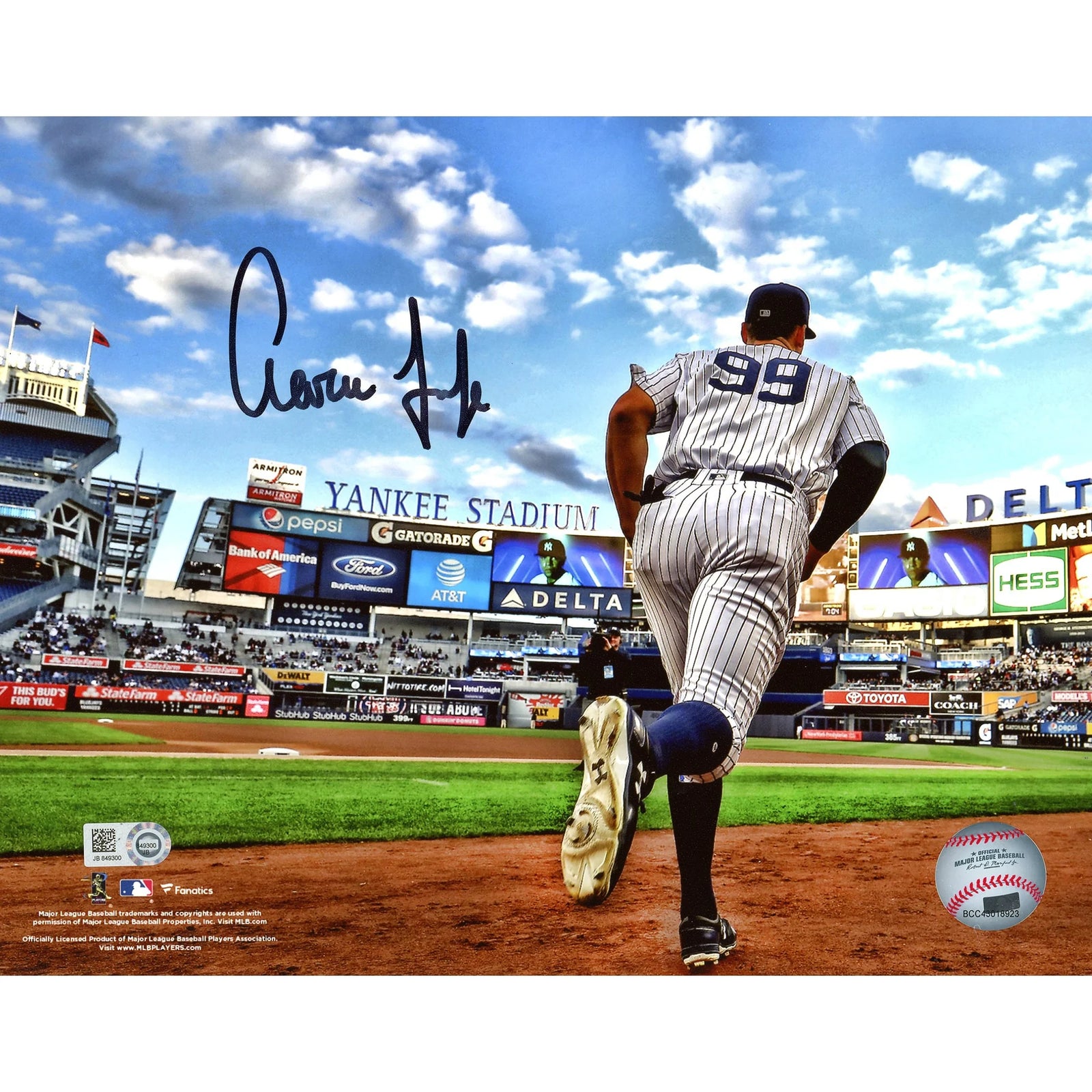 Aaron Judge Signed 8 x 10 Photograph | Yankees Dugout