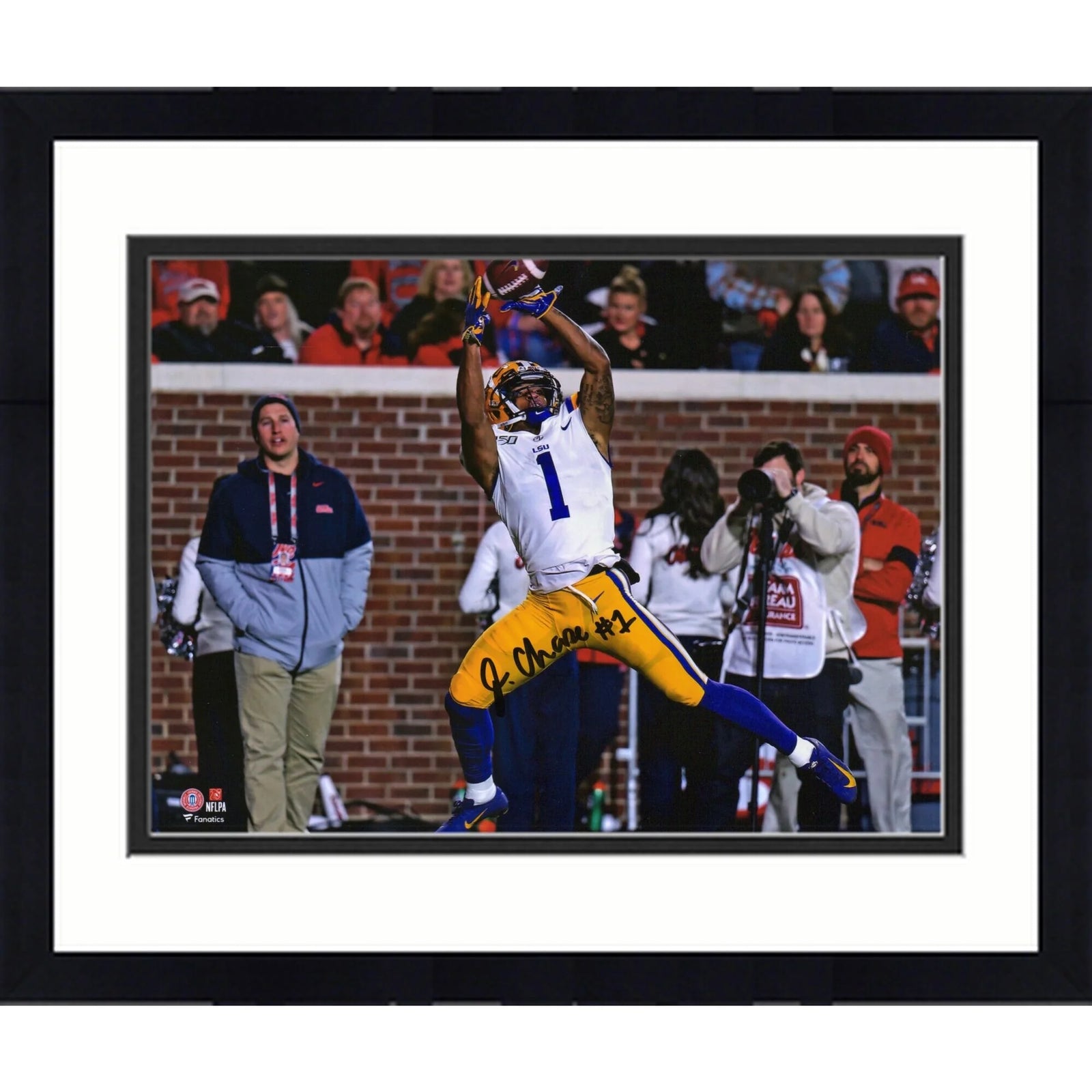 Ja'Marr Chase Signed 8 x 10 LSU Tigers Photograph | Authenticated