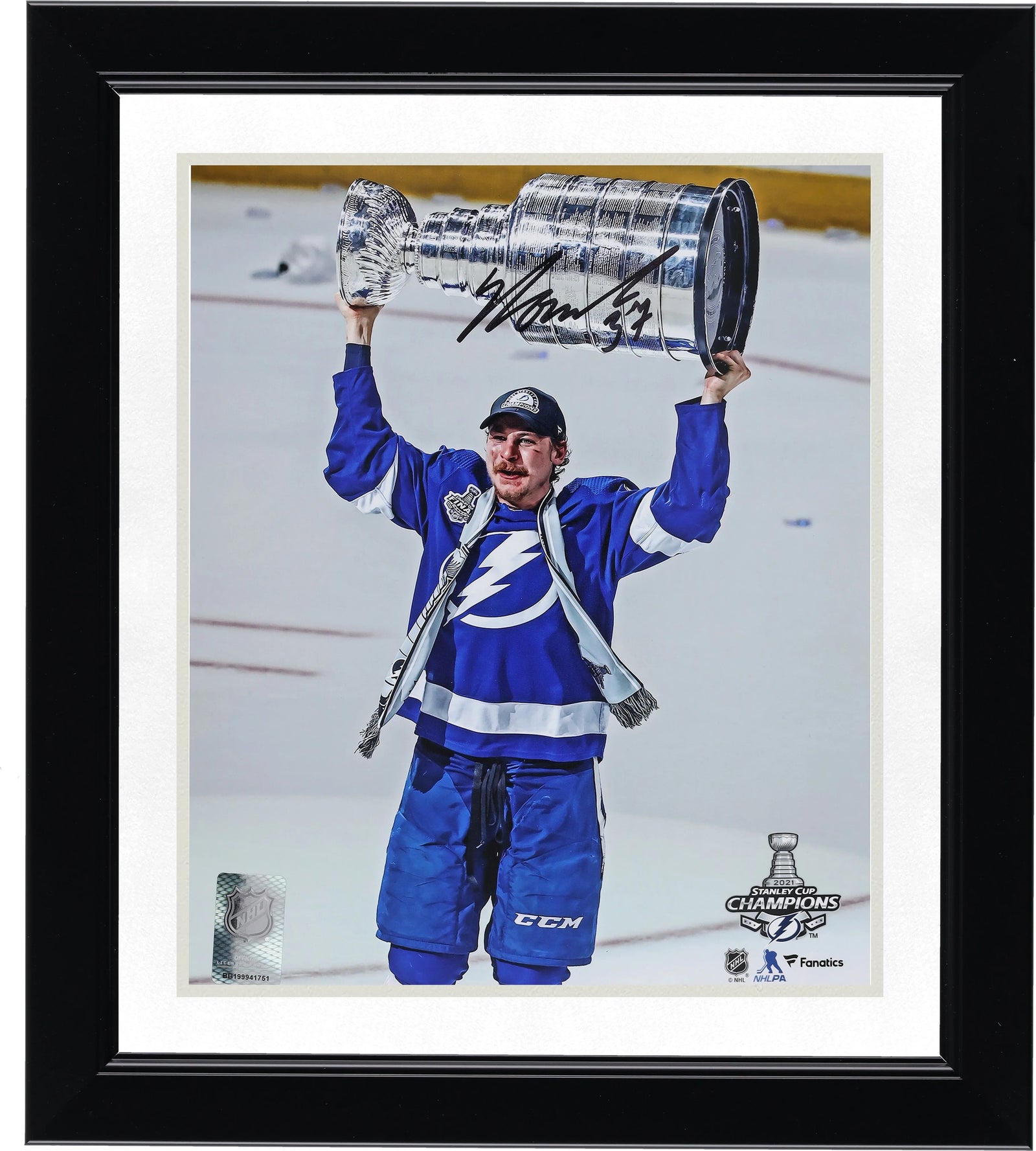 Yanni Gourde Signed 8 x 10 Photo | 2021 Stanley Cup Champions