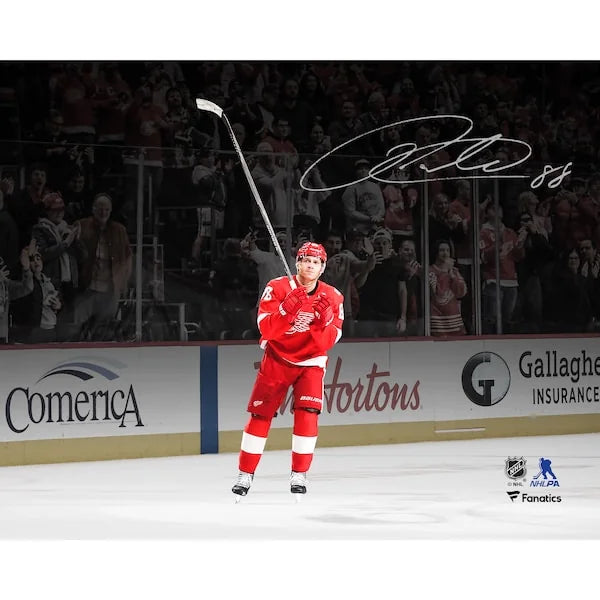 Patrick Kane Signed 8 x 10 Photo | 500th NHL Goal Celebration