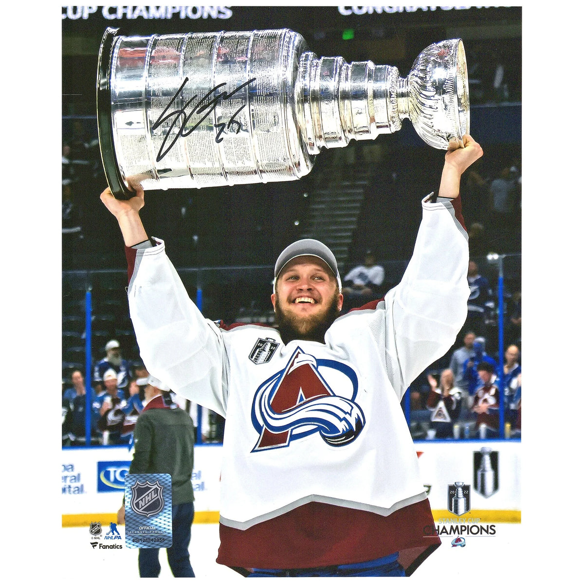 Logan O'Connor Signed 2022 Stanley Cup Champions 8x10 Photo | Avalanche