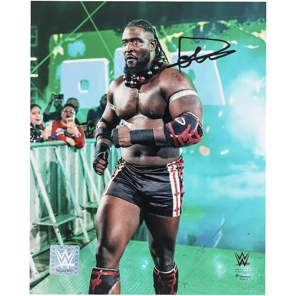 Oba Femi Signed 8 x 10 Entrance Walk Photograph | Authenticated