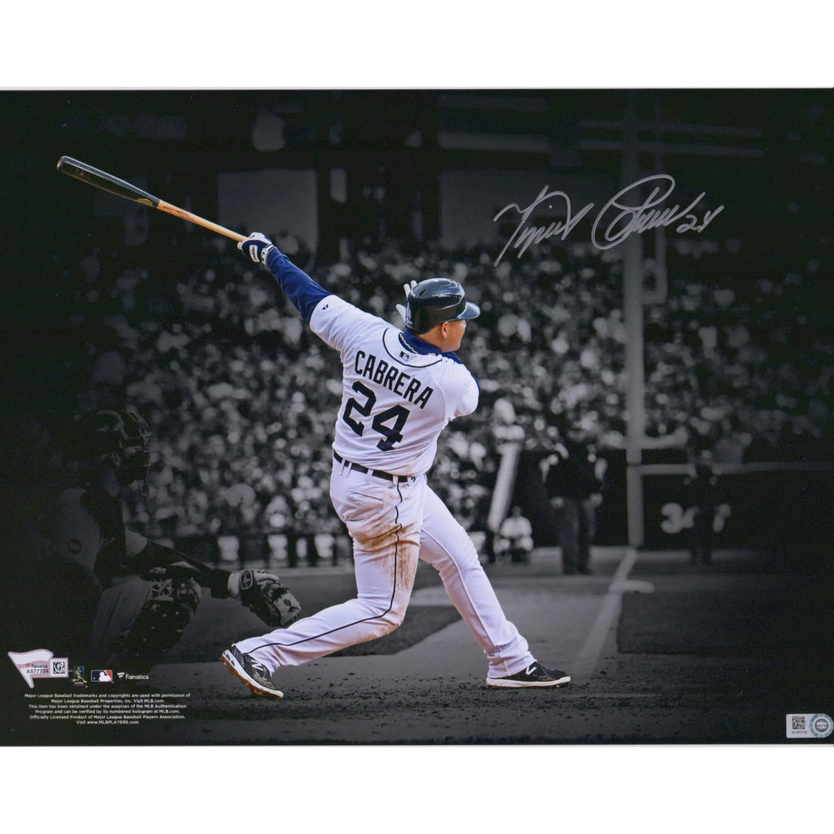 Miguel Cabrera Signed 11 x 14 Spotlight Photograph | Detroit Tigers