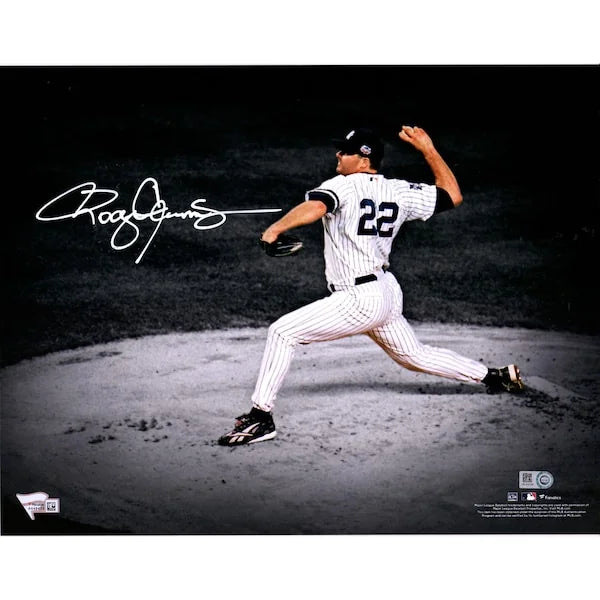 Roger Clemens Signed 11 x 14 Spotlight Photograph | Yankees