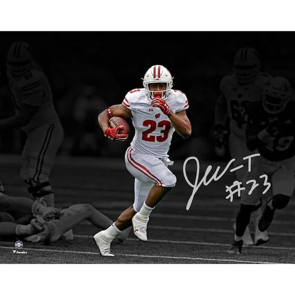 Jonathan Taylor Signed Wisconsin Badgers 11 x 14 Photograph | Authenticated
