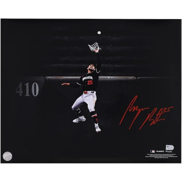 Byron Buxton Signed 16 x 20 Photograph | Home Run Robbing Wall Catch